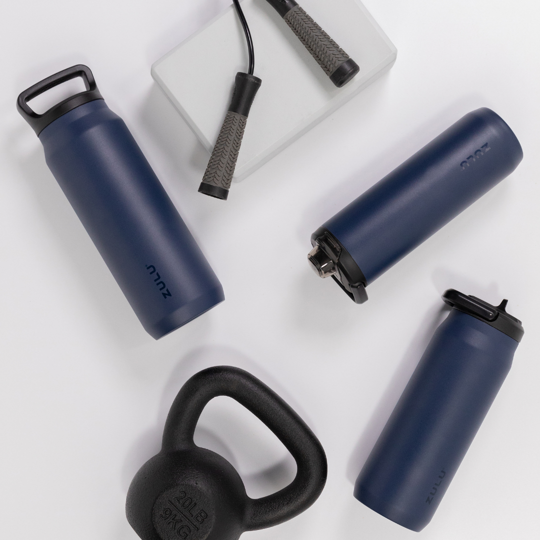 base-stainless-steel-bottle-with-three-lids-f5 zulu_base_navy_1_833e5a5b-ef76-4a12-bb70-abb75cbc2014.png
